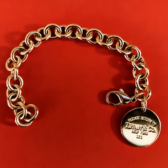 Tiffany and Co. "Return To" bracelet - Picture 7 of 7